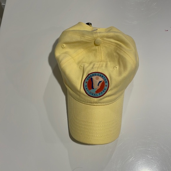 NWT urban outfitters yellow baseball hat - Picture 1 of 3